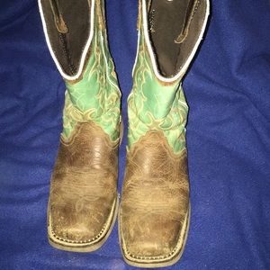 Women’s Justin’s boots